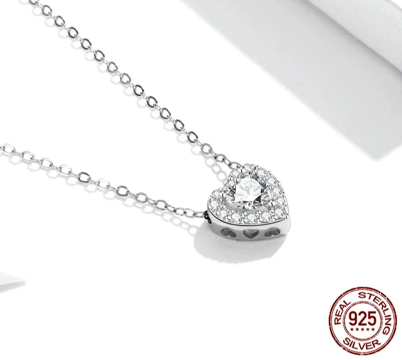 925 Sterling Silver Bright Love Necklace Chain Dazzling Shiny Heart Shape Crystal Charm Wedding Engagement Jewelry SCN455