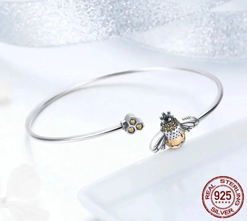 925 Sterling Silver Crystal Yellow Bee Bangle Silver Cute Insect Bracelets for Women Birthday Gift Fine Jewelry SCB104