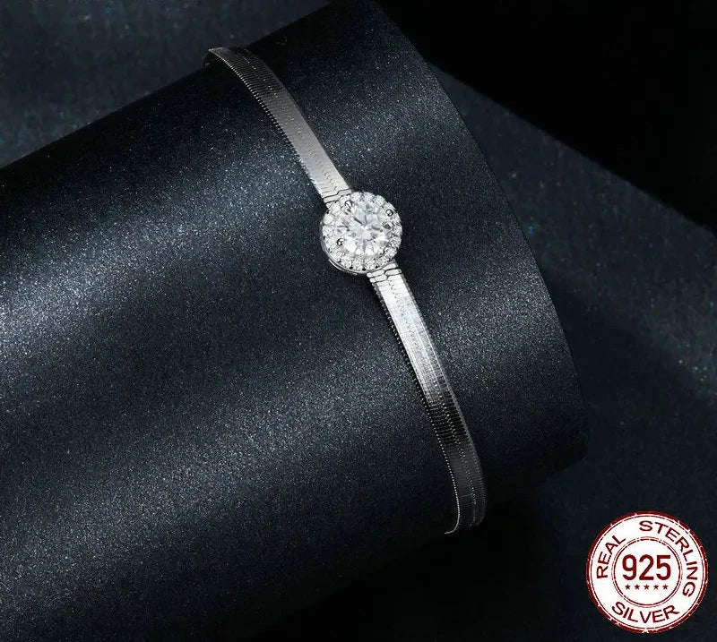 0.5CT Moissanite Halo Pendant Bracelet Exquisite 925 Sterling Silver Snake Chain Link for Women Wedding Fine Jewelry Gift